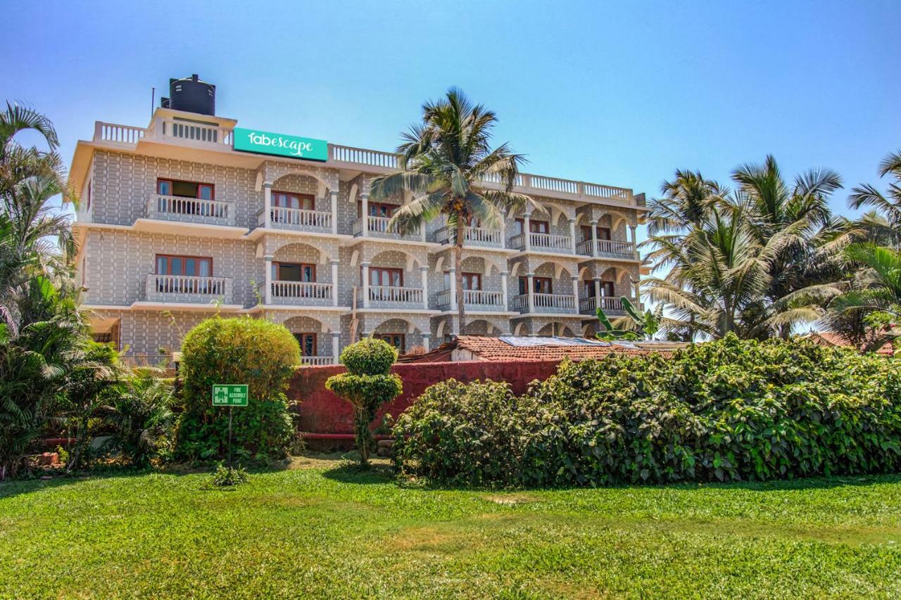 Larios Beach Holidays Resort Baga Luaran gambar