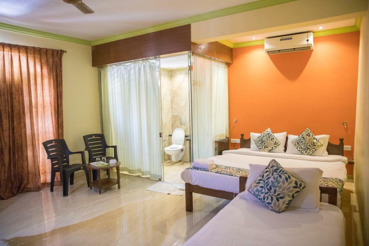 Larios Beach Holidays Resort Baga Luaran gambar