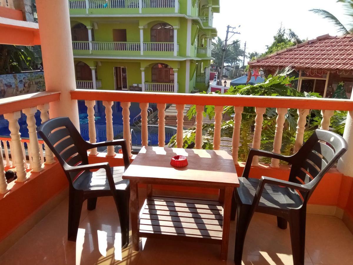Larios Beach Holidays Resort Baga Luaran gambar